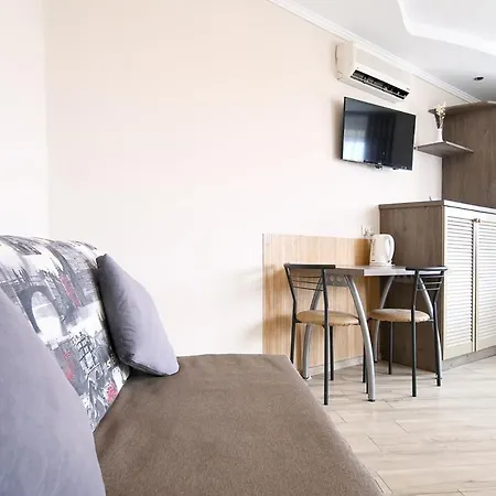 Buk On Svobody 6-8 Apartamento