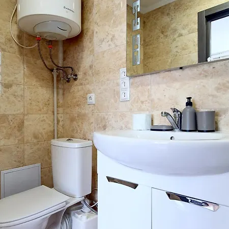 Buk On Svobody 6-8 Apartamento *