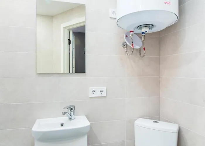 Buk On Svobody 6-8 *